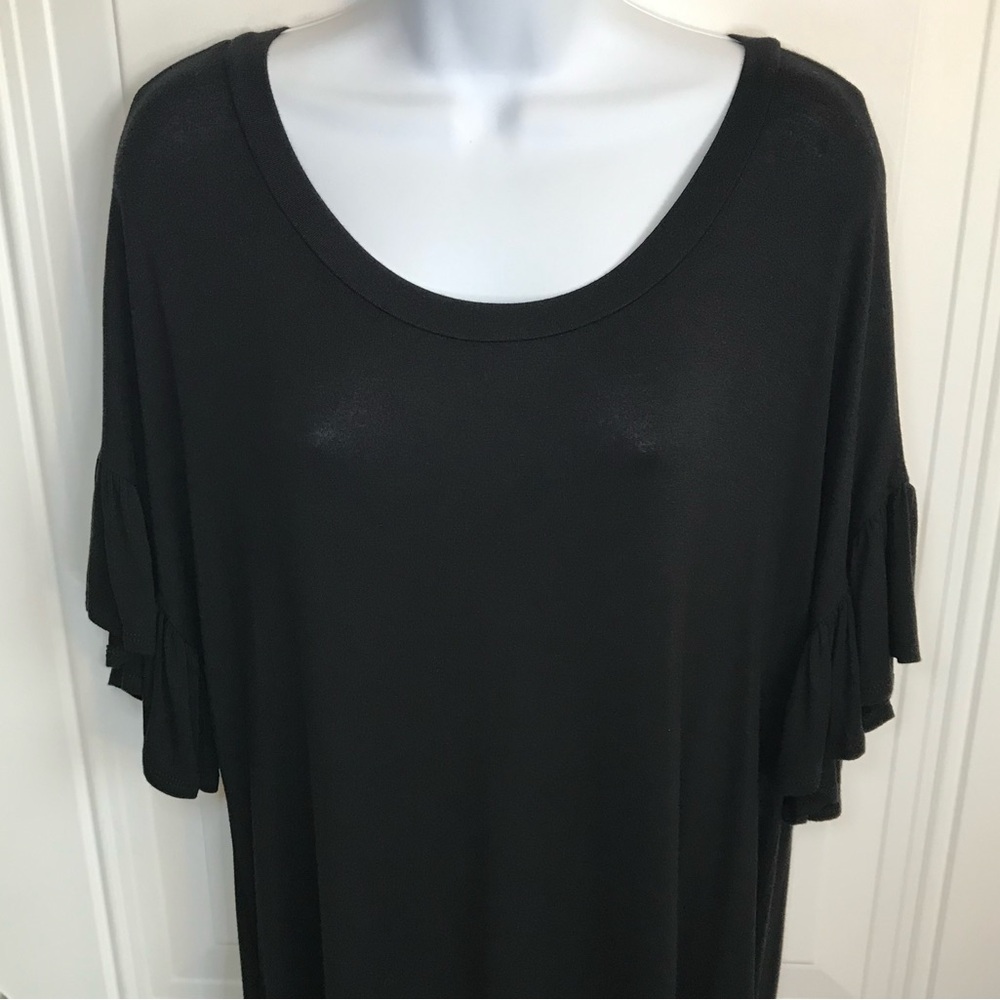 Boutique Women’s XL Perfect Peach Black Lightweight SS Ruffle Sleeve Dress EUC - Picture 3 of 12